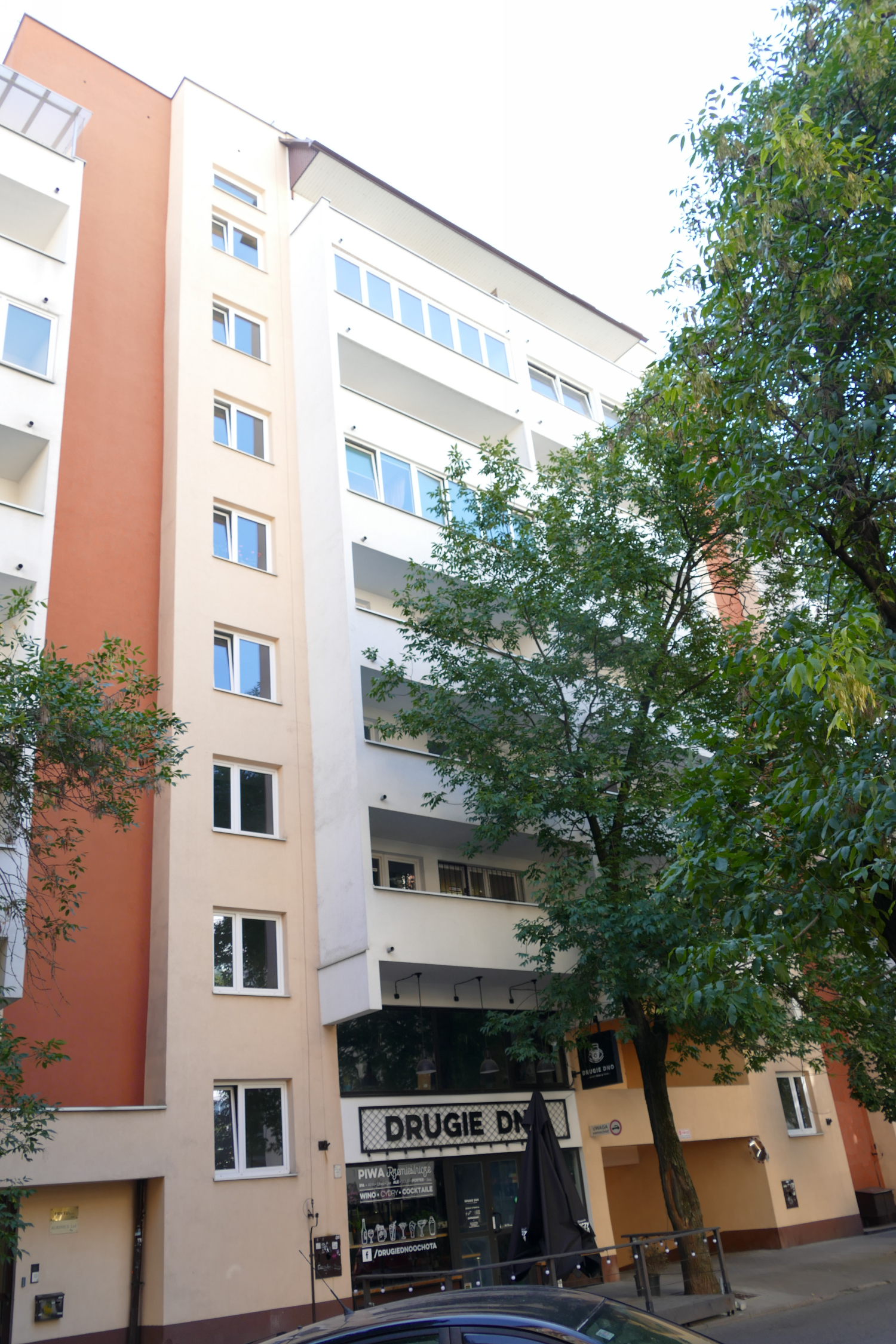 Zdjęcie architektury budynku Budynek mieszkalno-usługowy